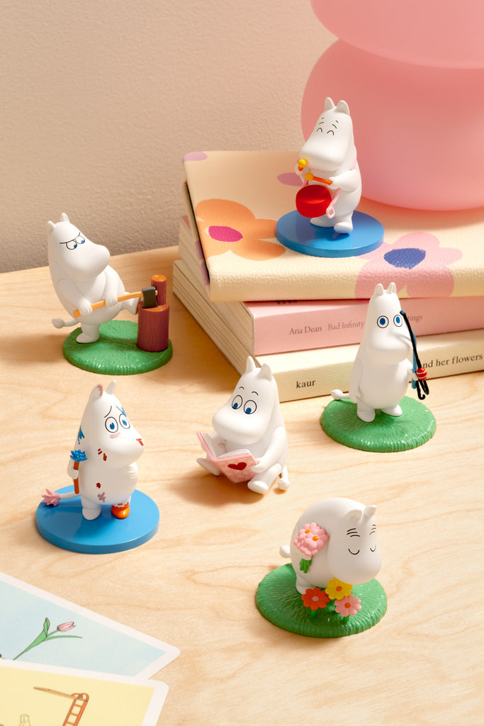 Smoko Moomin Doing Things Blind Box Figure