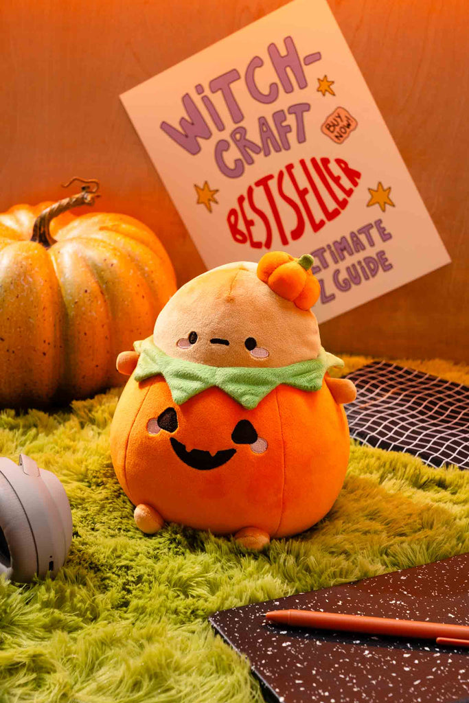 Pumpkin Tayto Potato Midi Mochi Plush