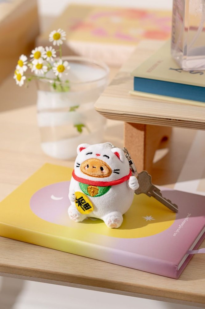 Lucky Cat Tayto Plush Keychain